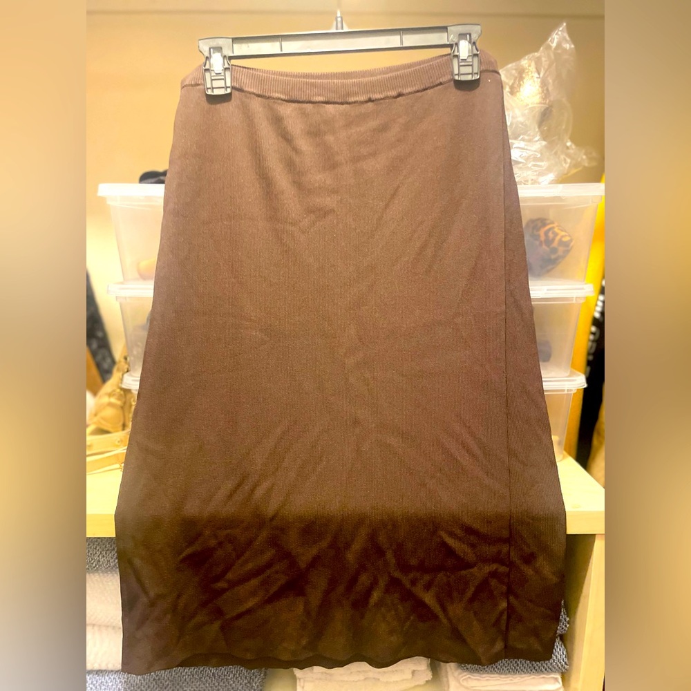Cypress sweater skirt
Brown
Size 12